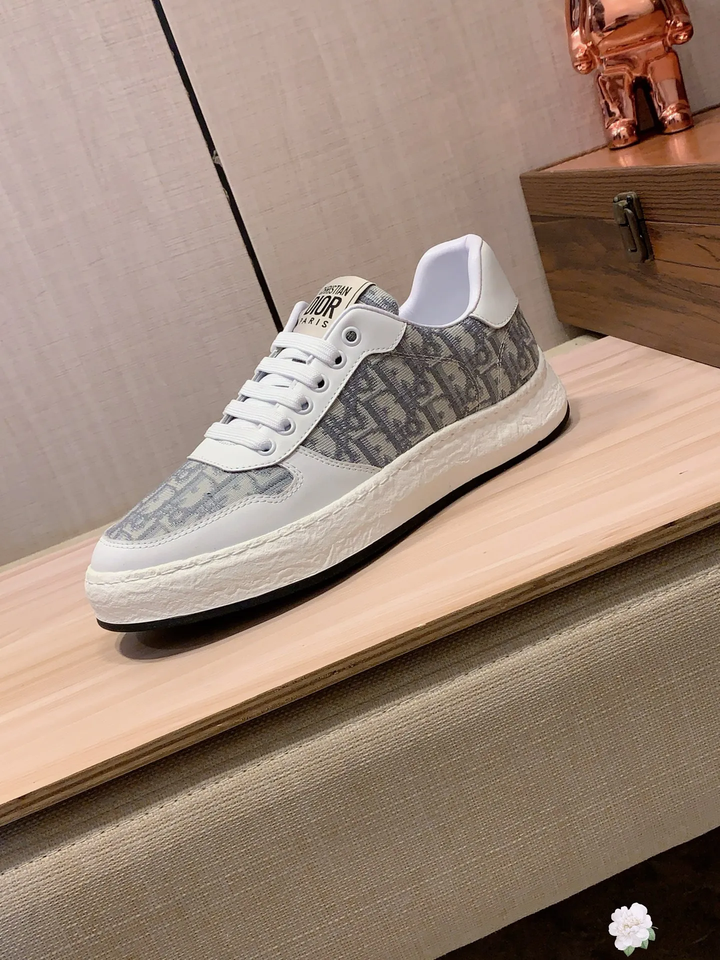 Men's men's shoes💰420💰💰🎩🎩[Lightning][Lightning] "Dior DIOR*" The latest • popular casual shoes, top brand [seduce] luxury ~ purchasing agency, top ~ quality. [Strong] The upper is made of imported breathable cowhide with fabric material ➕ Breathable sheepskin feet (•) and fine workmanship. The original stylish and stylish soft rubber wear-resistant and non-slip outsole is light and comfortable on the feet. The real thing looks better in real photos. No. 122: code: 38-44, 2️⃣ colors selected